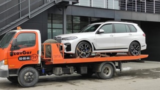 Эвакуация авто / Фото: 
perevozka24.ru