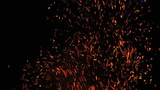 Искры. Пожар / Фото: unsplash.com / Peter Yost