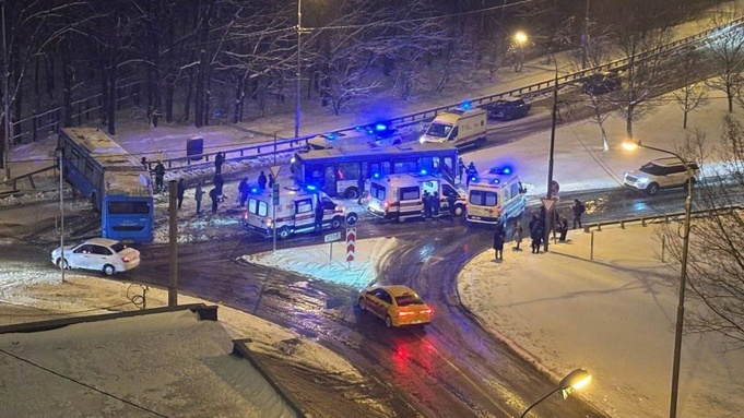 ДТП с автобусами в Москве / Фото: Telegram-канал "112"