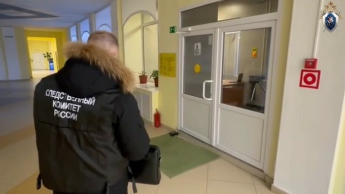 Следователь в школе / Фото: кадр из видео  СУ СК по Ямало-Ненецкому автономному округу