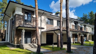 Таунхаус в сосновом бору / Фото: "Винтеко" 