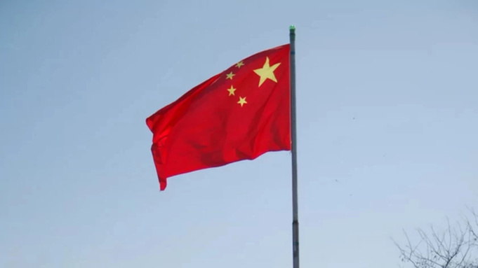 Флаг Китая / Фото: Brian Matangelo / unsplash.com