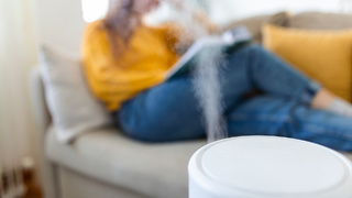 Увлажнитель воздуха / Фото: stefamerpik / freepik.com