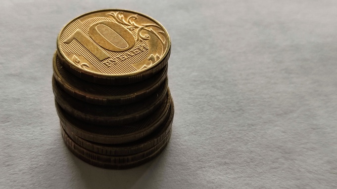 Десятирублевые монеты / Фото: amic.ru