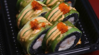 Роллы из меню / Фото: "Японский Бох"