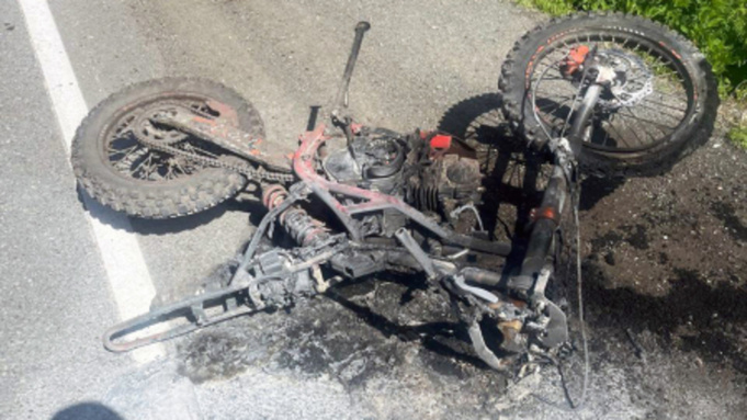 Мотоцикл после аварии / Фото: МВД Республики Алтай