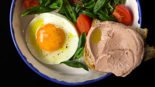 Обновленное меню ресторана-поэмы "Живые души" / Фото: Иван Старостин