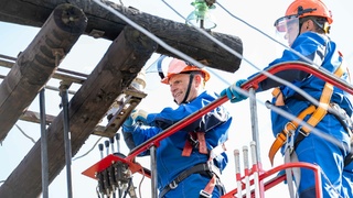 Соревнования по профессиональному мастерству в Алтайкрайэнерго / Фото: Олег Лукьянов