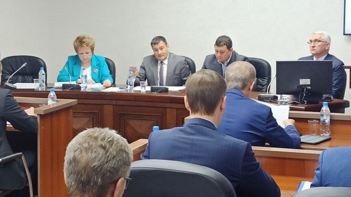 Заседание фракции ЛДПР в АКЗС/ Фото: пресс-служба ЛДПР