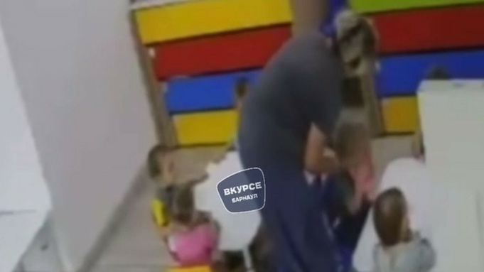 Воспитательница 