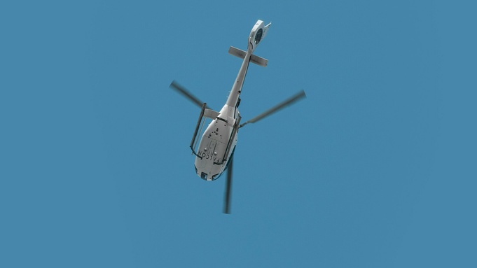 Вертолет / Фото: unsplash.com / aboodi vesakaran