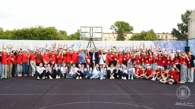 Участники "Университетских смен" / Фото: пресс-служба вуза