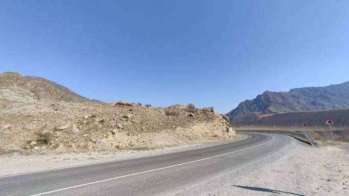 Трасса в Горном Алтае / Фото: Екатерина Смолихина / amic.ru