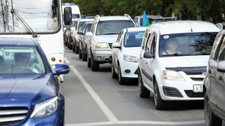Движение транспорта в городе / Фото: amic.ru