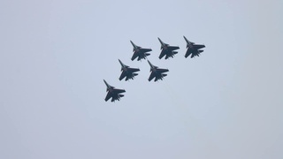 "Русские витязи" над Барнаулом / Фото: amic.ru / Алина Богомолова