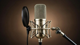 Микрофон / Изображение сгенерировано ИИ Kandinsky