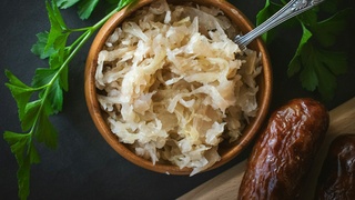 Квашеная капуста / Фото: unsplash.com 