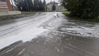 Искитимские работники устроили пенную вечеринку / Фото Артема Фролова / Источник: "Сиб.фм"