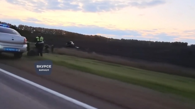 Авария в Ребрихинском районе / Кадр из видео Telegram-канала "В курсе 22"