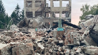 Начали снос барнаульского радиозавода / Фото: Barnaul 22