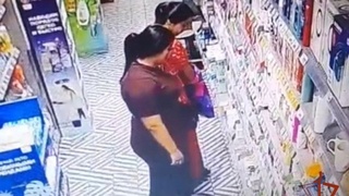 Три женщины украли косметику для волос в Рубцовске / Фото: Росгвардия