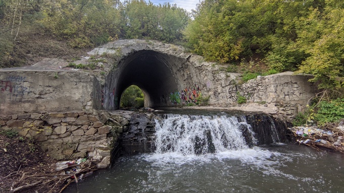 Пивоварский водопад, сентябрь 2025 года / Фото: Екатерина Смолихина / amic.ru