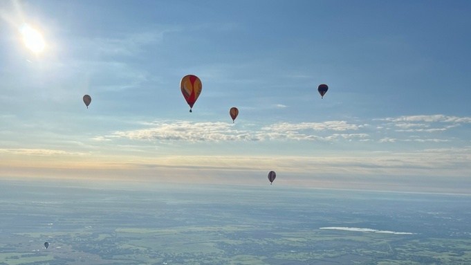 Воздушные шары / Фото: "Взлетай Алтай" / vk.com/clubvexpress22