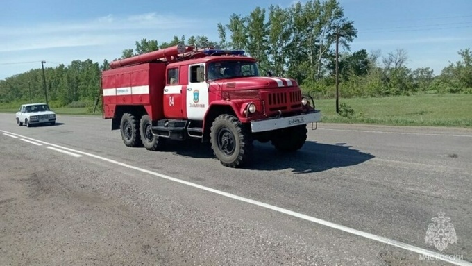 Машина / Фото: ГУ МЧС по Алтайскому краю