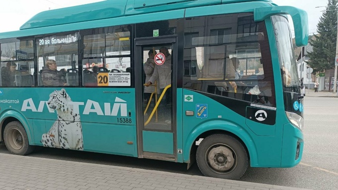 Автобусы в Горно-Алтайске / Фото: amic.ru 
