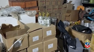 Контрафактные алкоголь и сигареты / Кадр из видео: ГУ МВД по Алтайскому краю