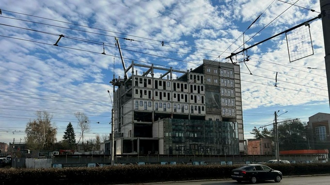 Здание на Ленина, 122б / Фото: Алена Полухина / amic.ru