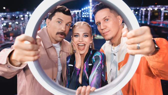 Ведущие "Суперниндзя" на СТС / Фото: АО "СТС"
