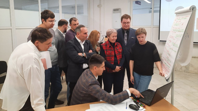 Первый модуль Школы научных лидеров и лидеров инноваций / Фото: АГМУ