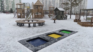 Детская площадка в сквере "Взлетный" / Фото: amic.ru