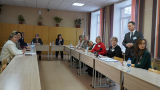 Городские общественники в школе № 59 / Фото: администрация Барнаула