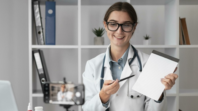 Доктор. Врач. Медицинский центр / Фото:  freepik