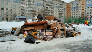 Свалка на Юрина / Фото: "Черное и Белое Барнаул"