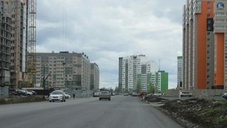 Дорога в новом районе Барнаула / Фото: amic.ru