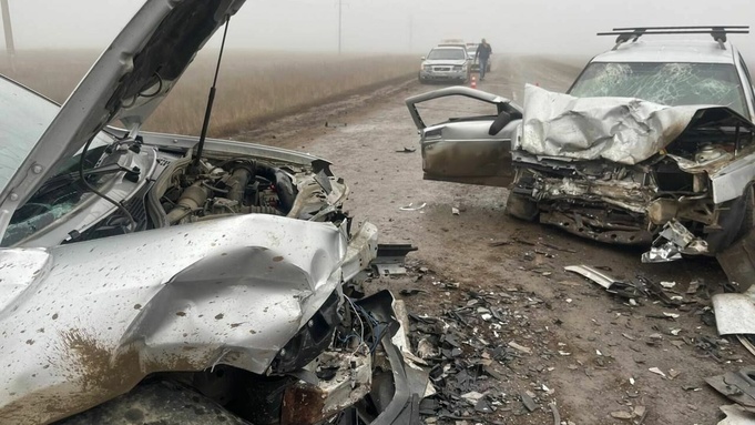 Жуткое лобовое ДТП / Фото: полиция Оренбуржья