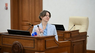 Министр культуры Алтайского края Елена Безрукова / Фото: АКЗС