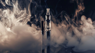 Вейп / Изображение сгенерировано Midjourney / amic.ru