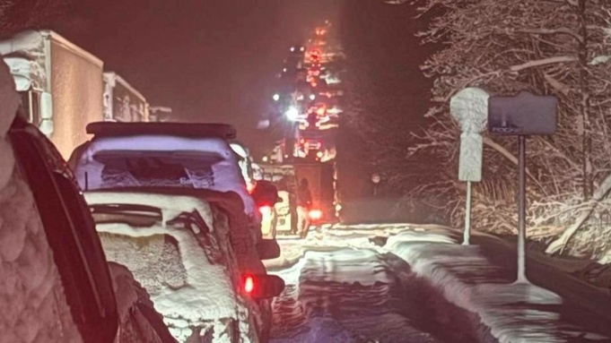 Пробка на трассе "Байкал" / Фото: ura.ru