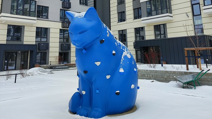 Синий кот в ЖК "Вечера" / Фото: "Селфстроит"