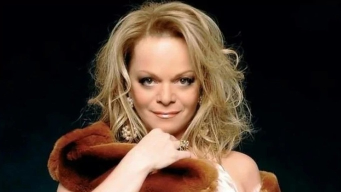 Лариса Долина / Фото: vk.com/larisadolinacom