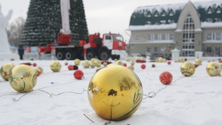 Новый год на площади Свободы / Фото: amic.ru / Екатерина Смолихина 