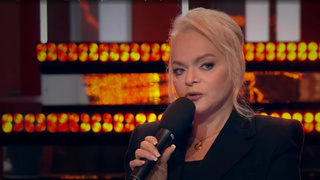 Лариса Долина / Кадр из программы "Пусть говорят" на Первом канале