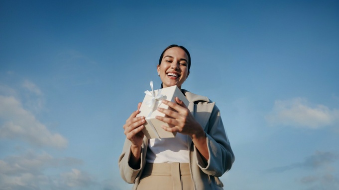 Девушка. Подарок / Фото: пресс-служба T2