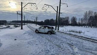 ДТП на железнодорожном переезде / Фото: алтайское МВД