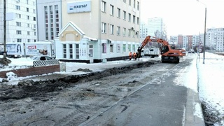 Коммунальная авария на улице Песчаной, 87а / Фото: amic.ru