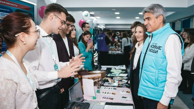 Участники программы молодежного предпринимательства "Я в деле" / Фото: партия "Новые люди"